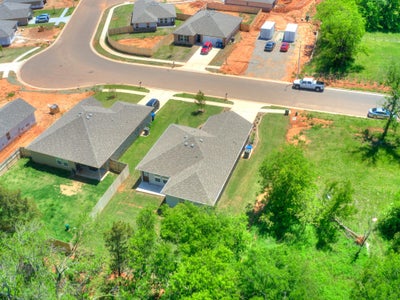 1,301sf New Home in Noble, OK